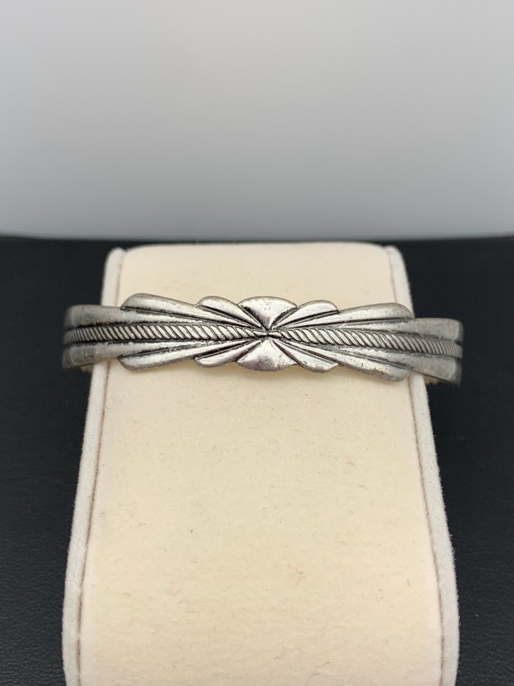 Antiqued Silver tone boho Design cuff Bangle Bracelet -